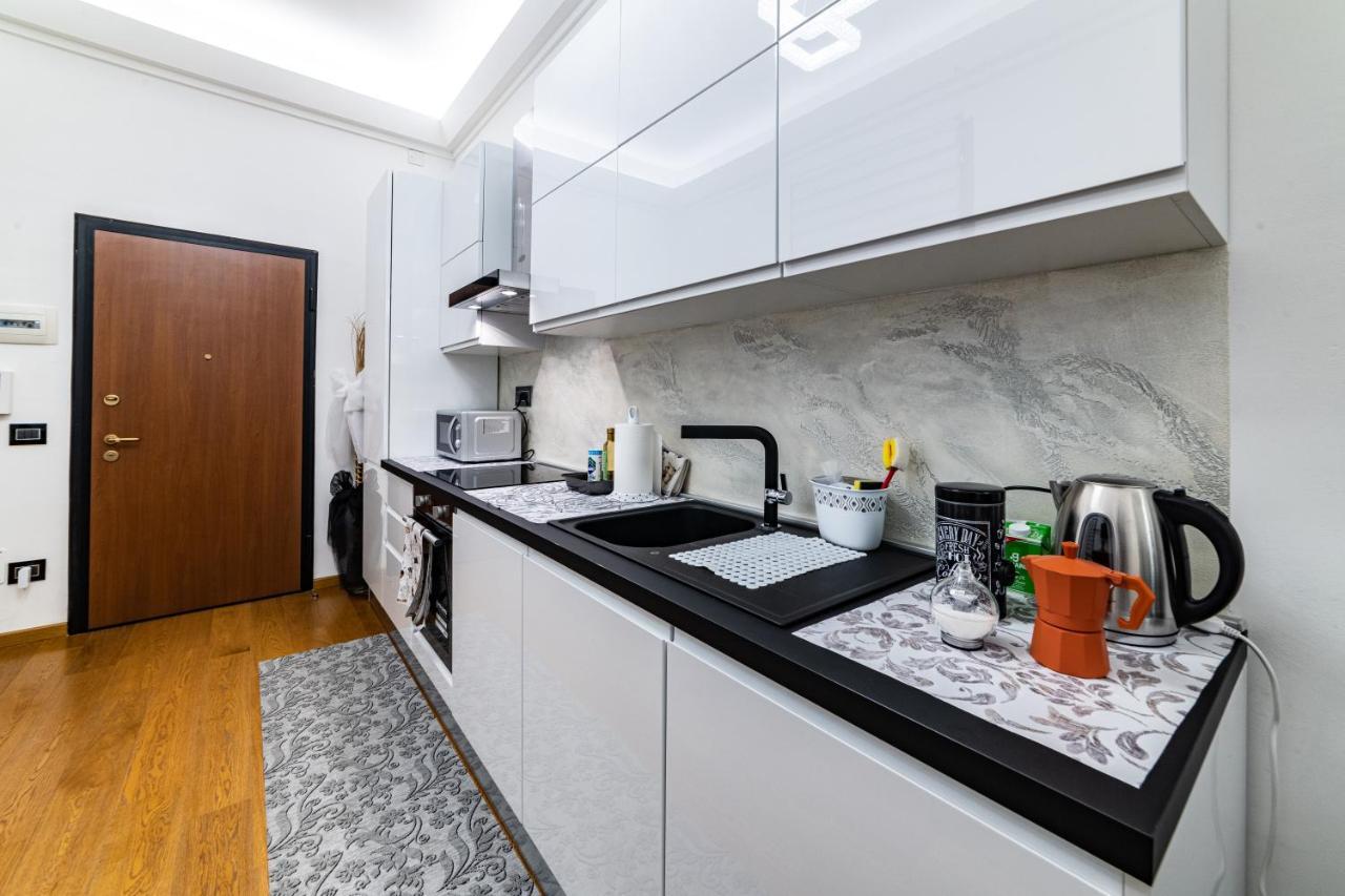 Morgana Sotto Le Torri Centro Storico Apartment Bologna Luaran gambar