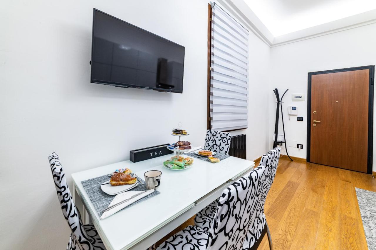 Morgana Sotto Le Torri Centro Storico Apartment Bologna Luaran gambar
